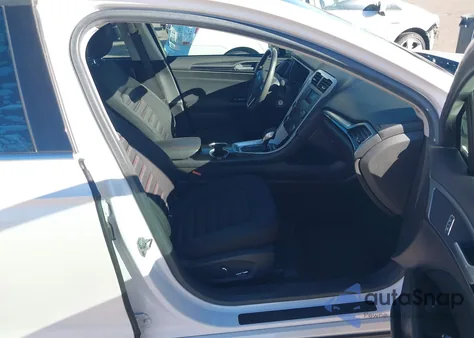 2016 Ford Fusion Se из США, поврежденный, VIN 3FA6P0H73GR106465